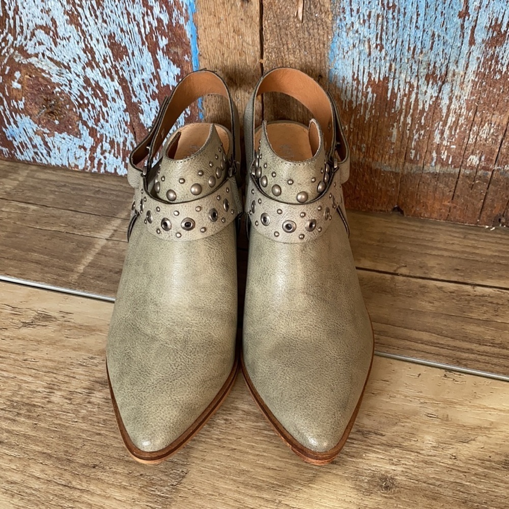 Mi.iM Gray Philomena Heeled Buckle Store Bootie - Picture 3 of 11